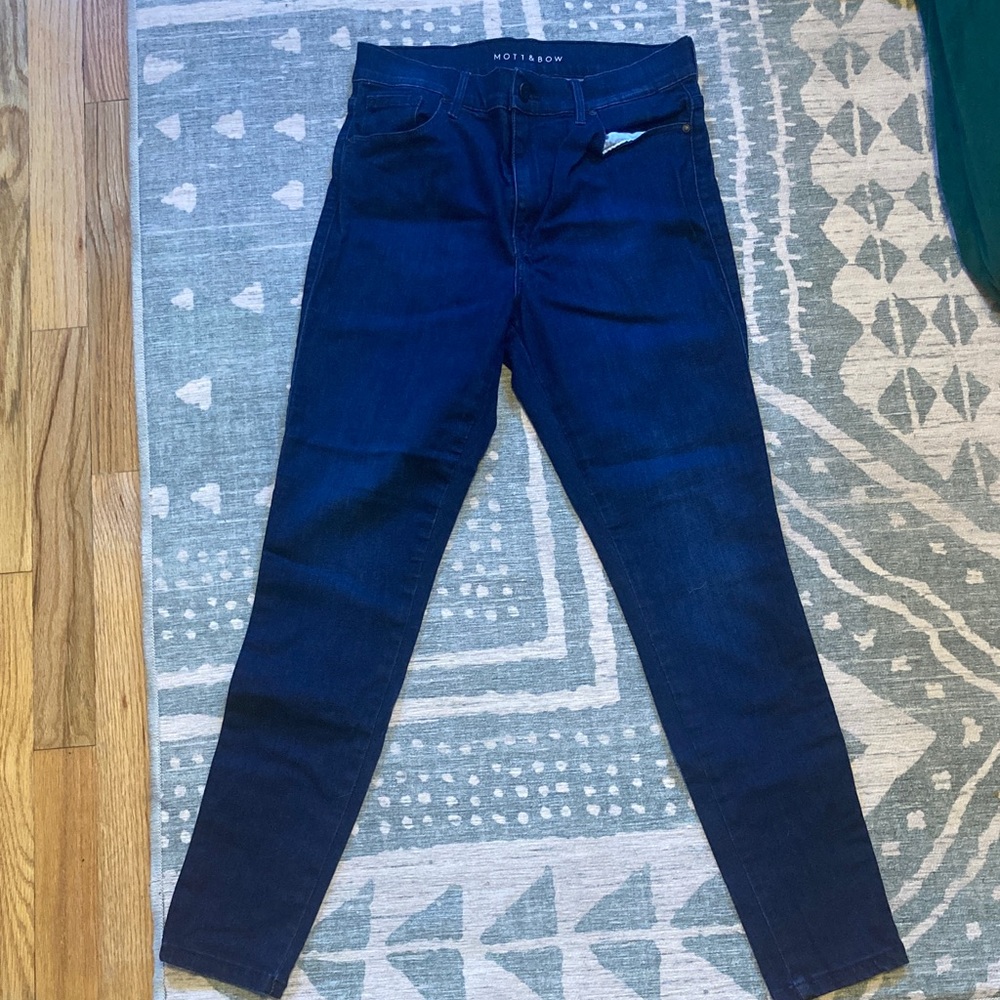 Mott & Bow High-Rise Skinny Jeans